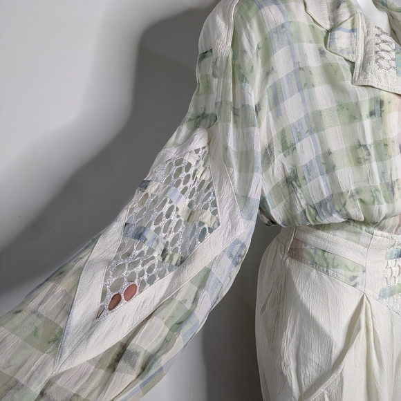 Vintage white green lace panel collared wrap style romper XS - Picture 5 of 13